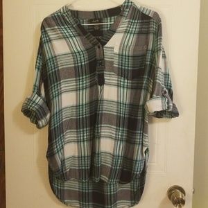 Women's pullover flannel shirt